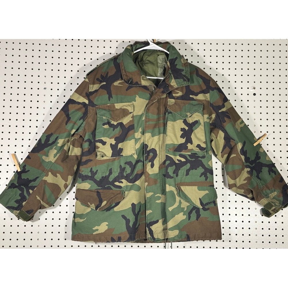 Golden Mfg Co US Military M-65 Woodland Camo Field Jacket Medium Short 1996